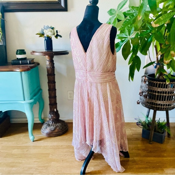 VENUS Rose Gold Hanky Hems Asymmetrical Handkerchief Hem Shimmer Dress Size 16 - Picture 10 of 16